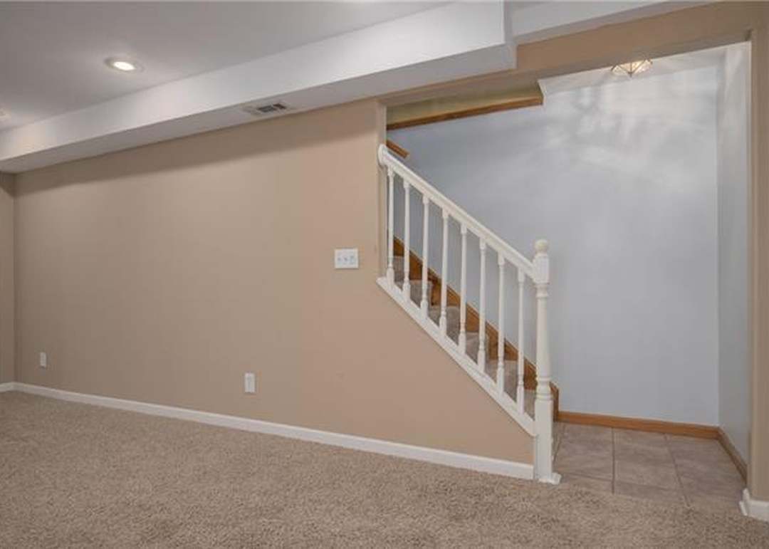 520 N Mulberry Street — photo 28
