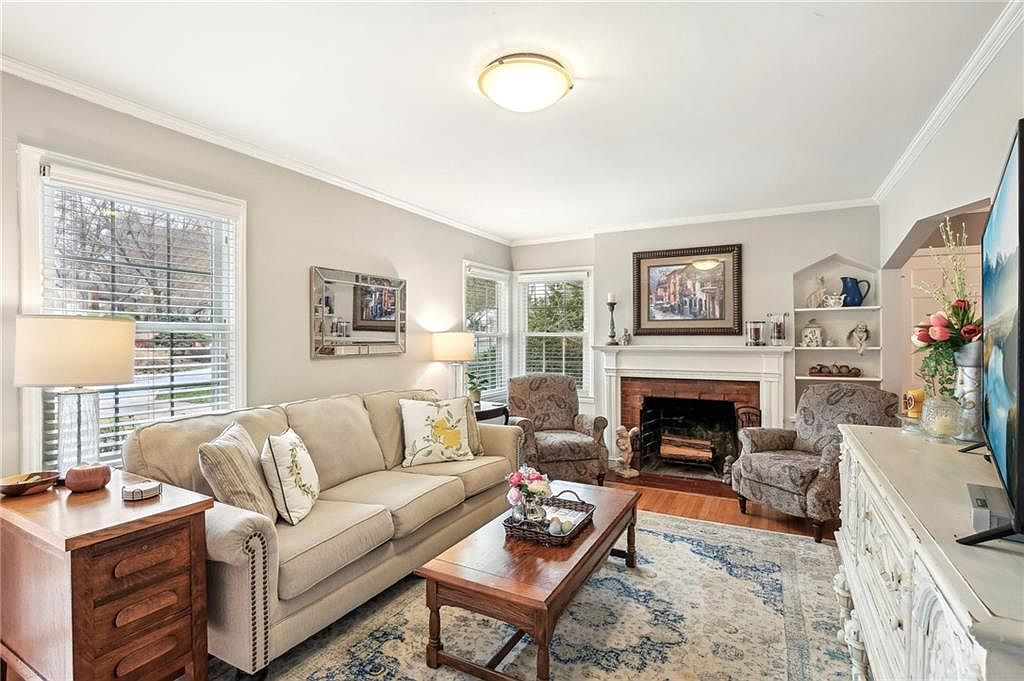 5211 Cedar Street — photo 19