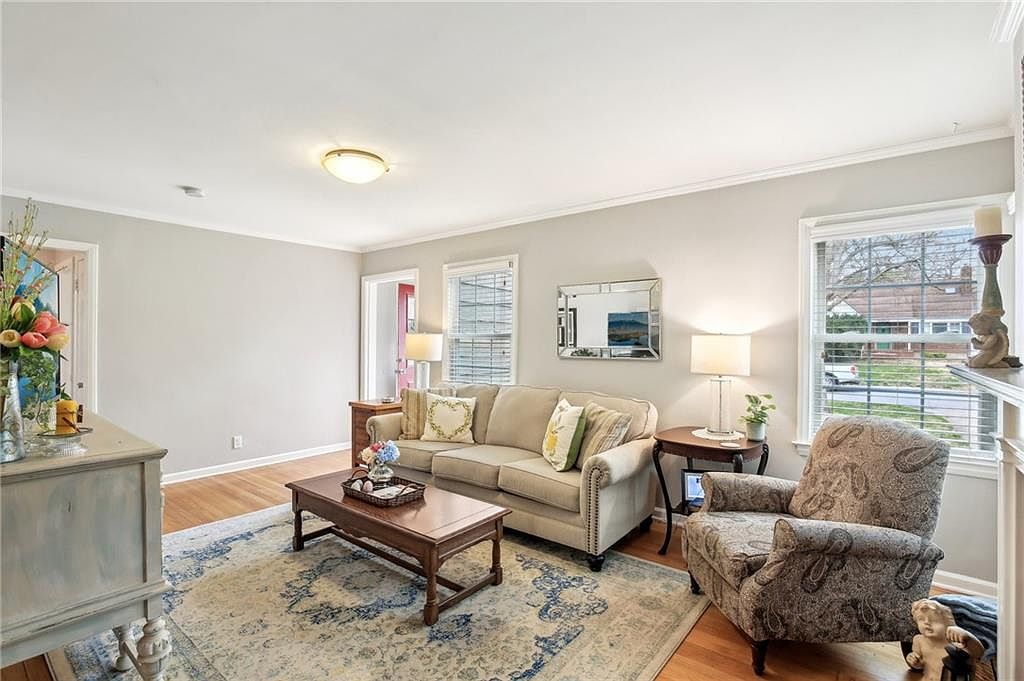 5211 Cedar Street — photo 21