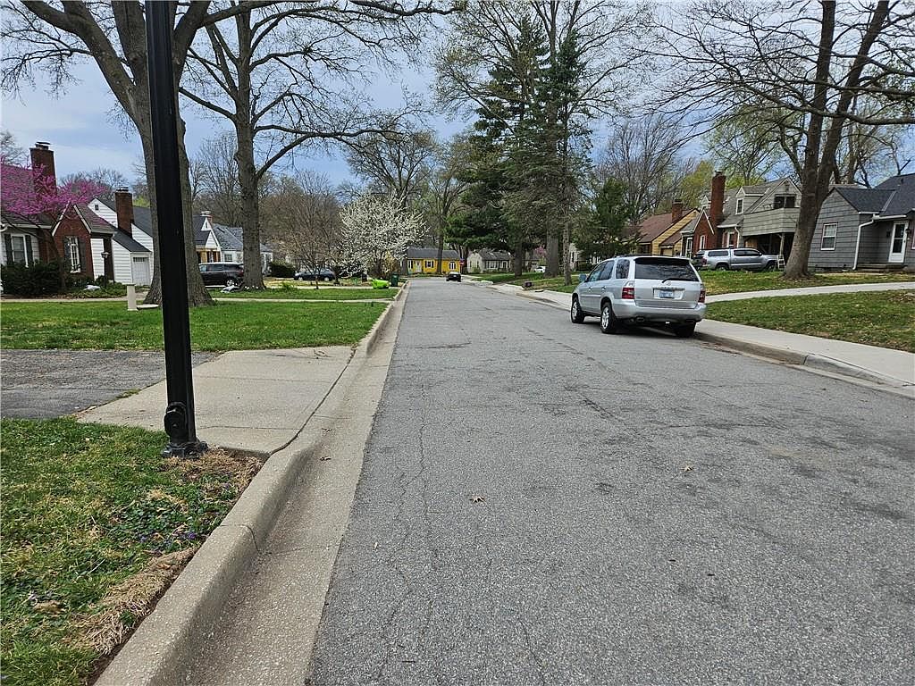 5211 Cedar Street — photo 39
