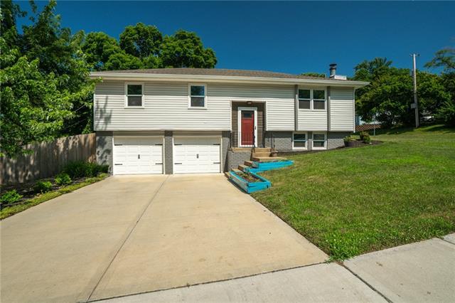 5223 FARLEY Lane — photo 1