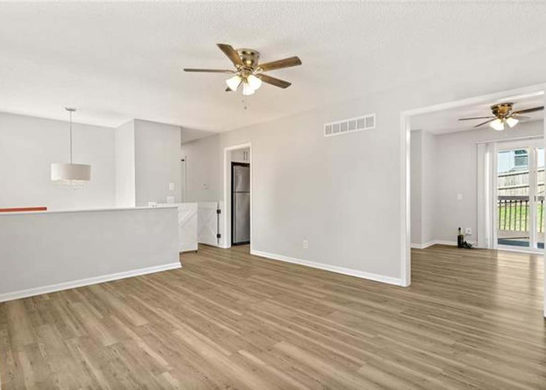 5223 FARLEY Lane — photo 12