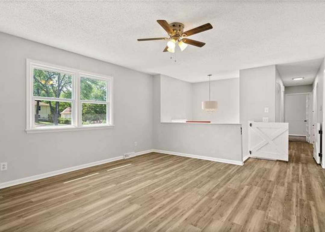 5223 FARLEY Lane — photo 14