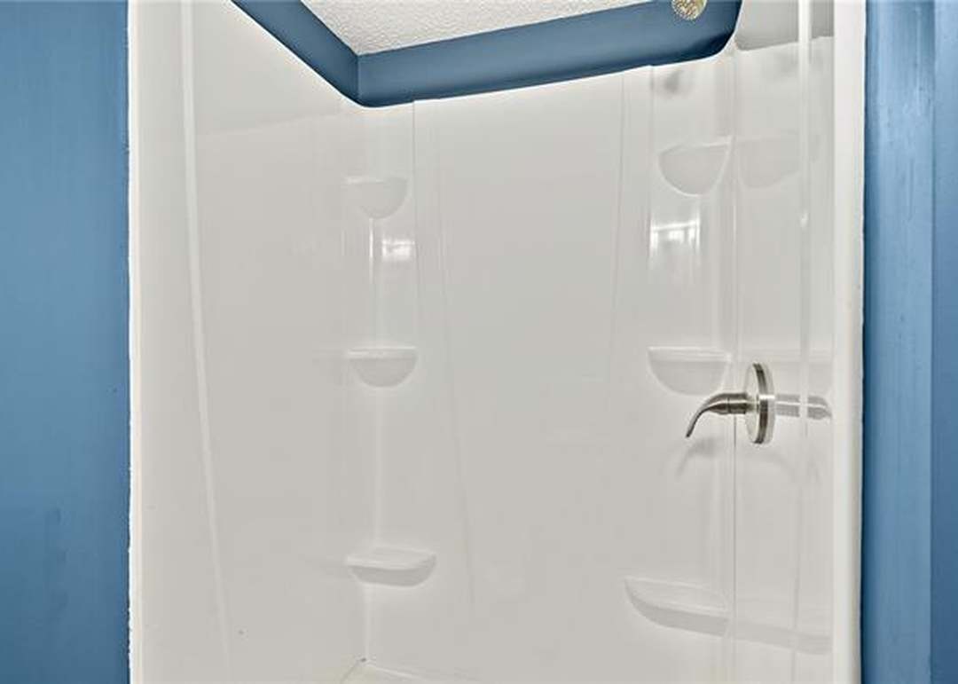 5223 FARLEY Lane — photo 31