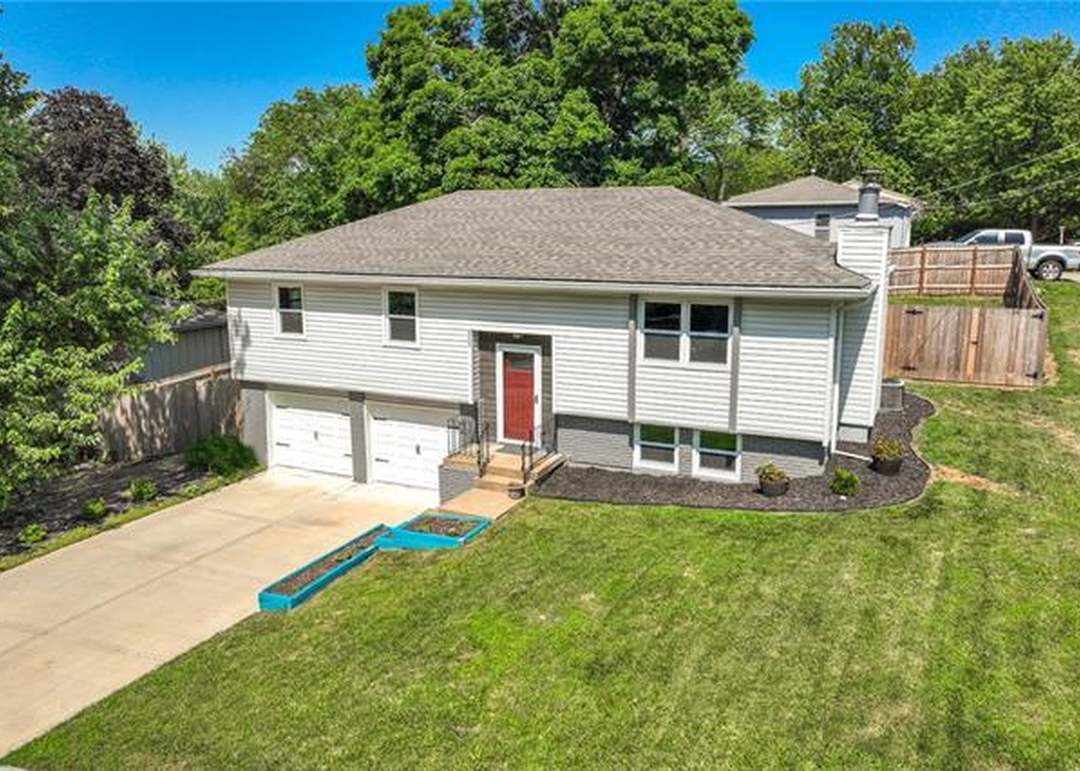 5223 FARLEY Lane — photo 39