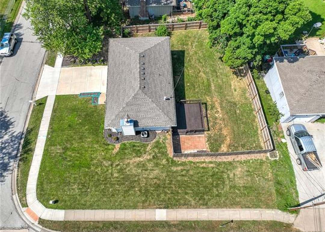 5223 FARLEY Lane — photo 41