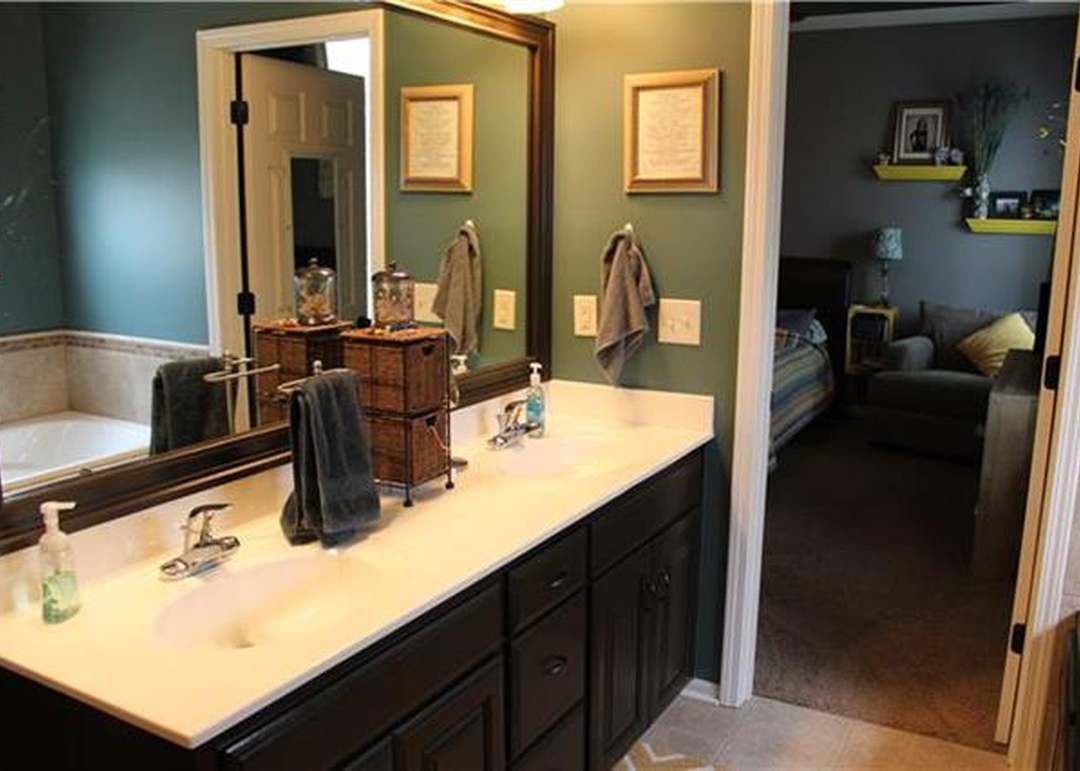 525 W Elizabeth Street — photo 11