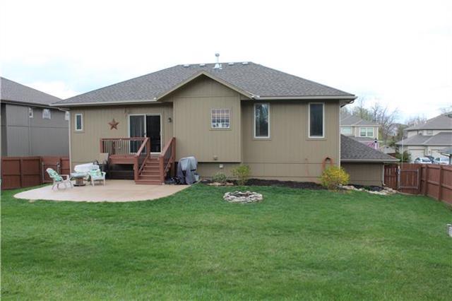 525 W Elizabeth Street — photo 21