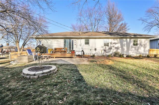 526 S Locust Street — photo 19