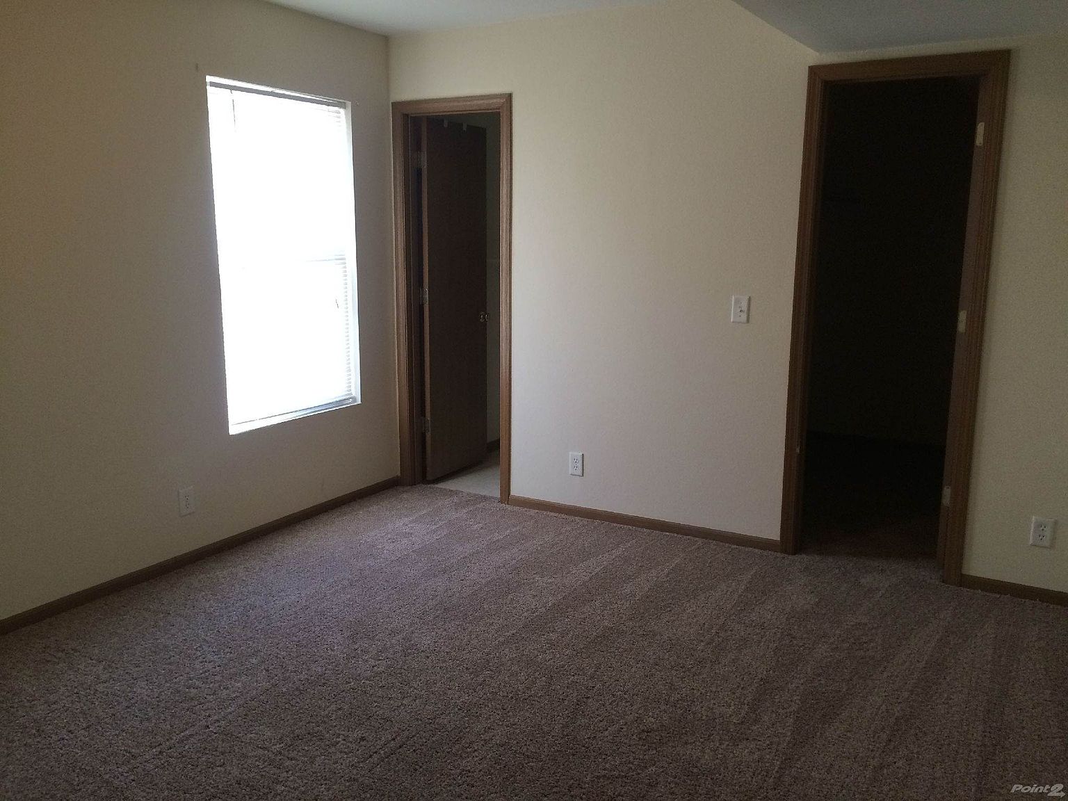 527 NE 107th Street — photo 14