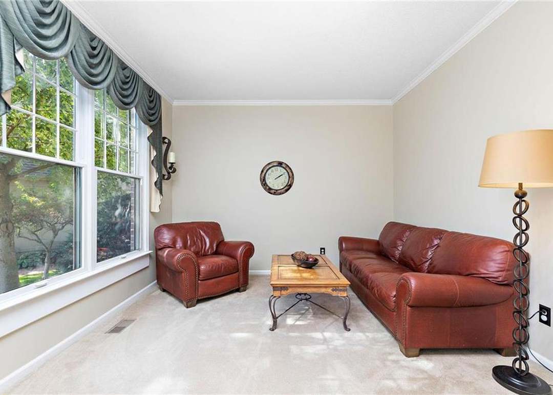 5301 Alden Street — photo 10