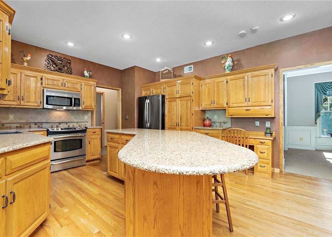 5301 Alden Street — photo 23