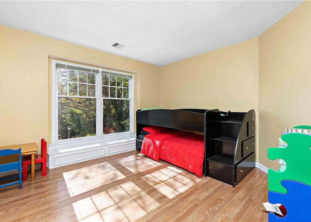5301 Alden Street — photo 30