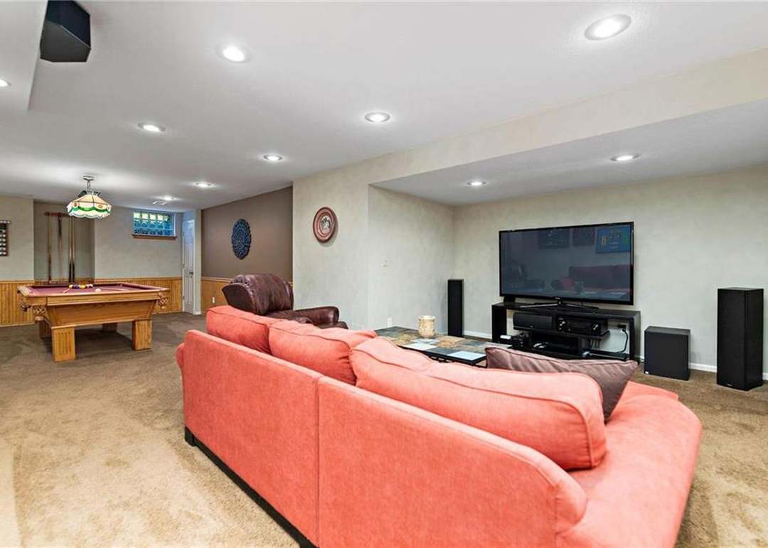 5301 Alden Street — photo 44