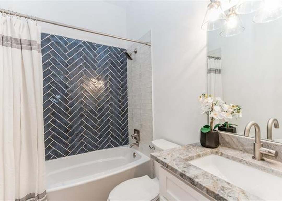 5311 W 66 Terrace W — photo 21
