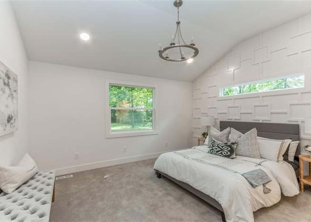 5311 W 66 Terrace W — photo 22