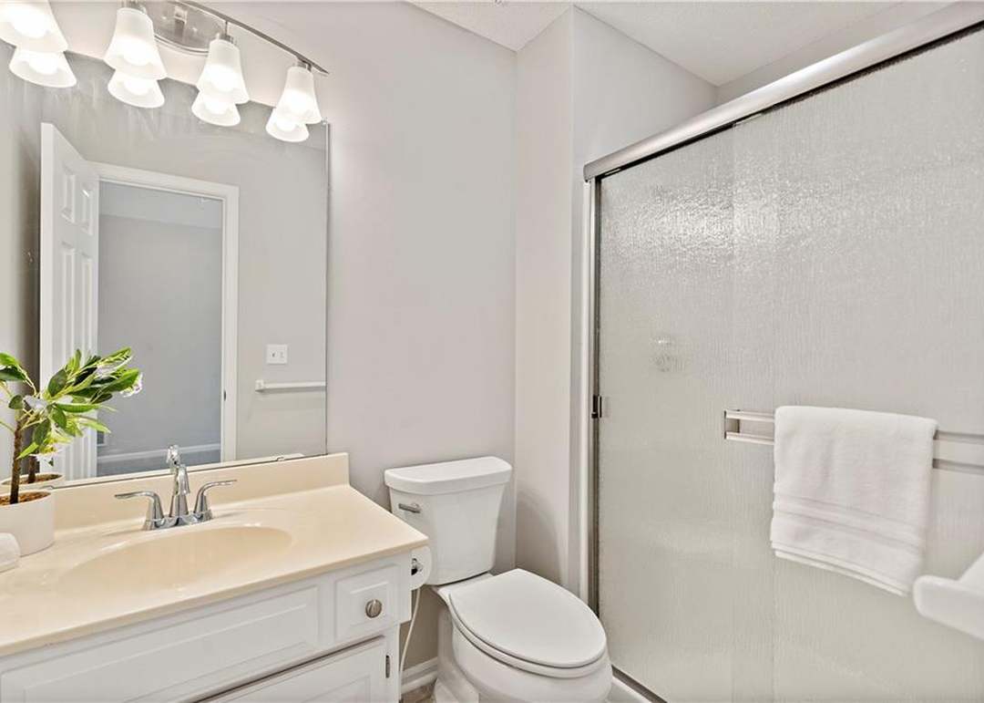 5314 Hallet Street — photo 7