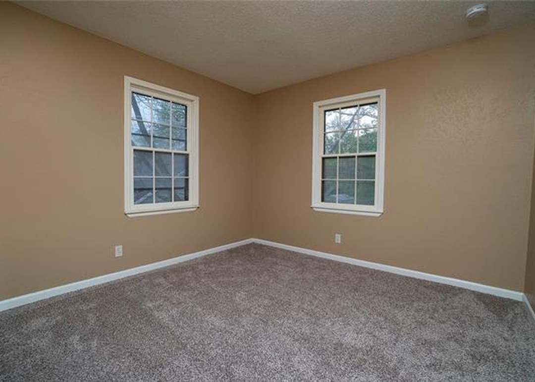 5408 Knox Street — photo 17