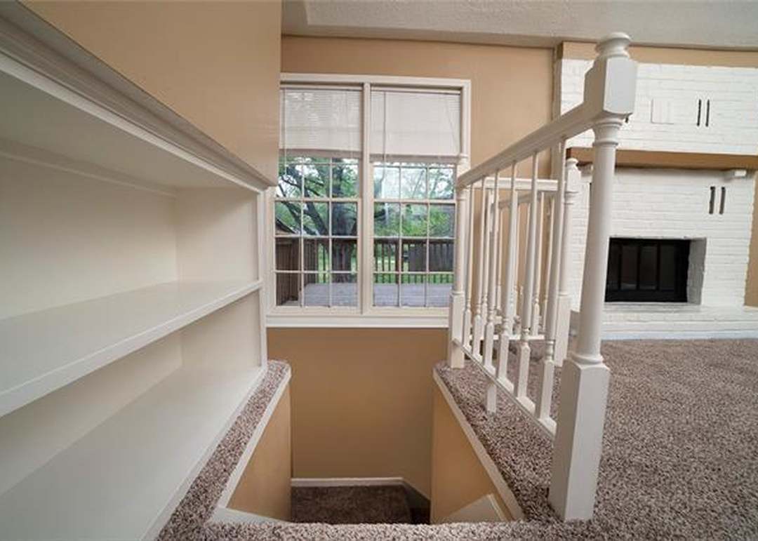 5408 Knox Street — photo 22