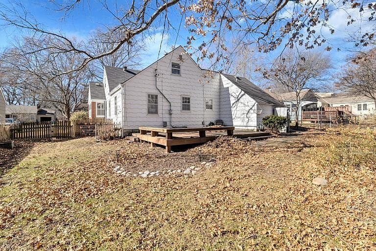 5411 Ash Street — photo 24