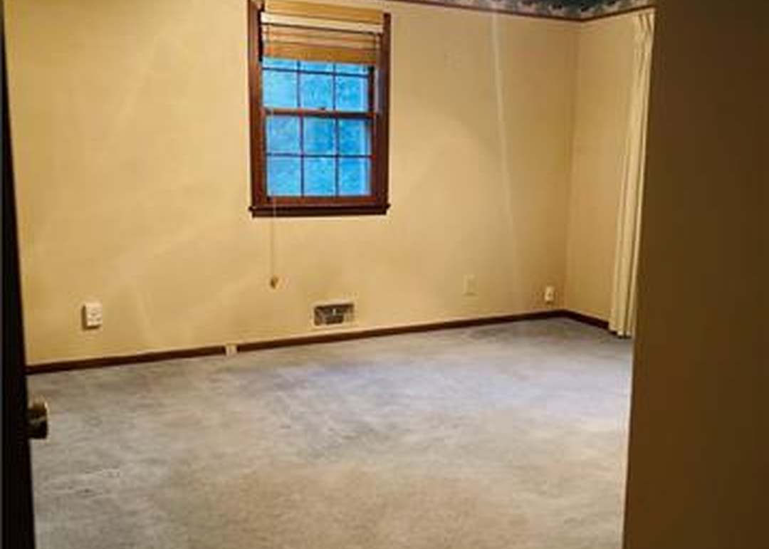 5414 N Spruce Avenue — photo 34