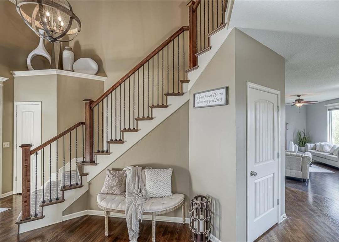 5417 N 102nd Street — photo 10