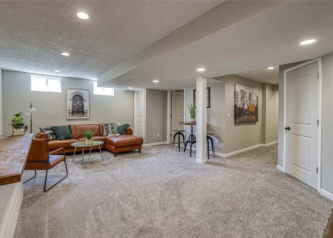 5417 N 102nd Street — photo 37