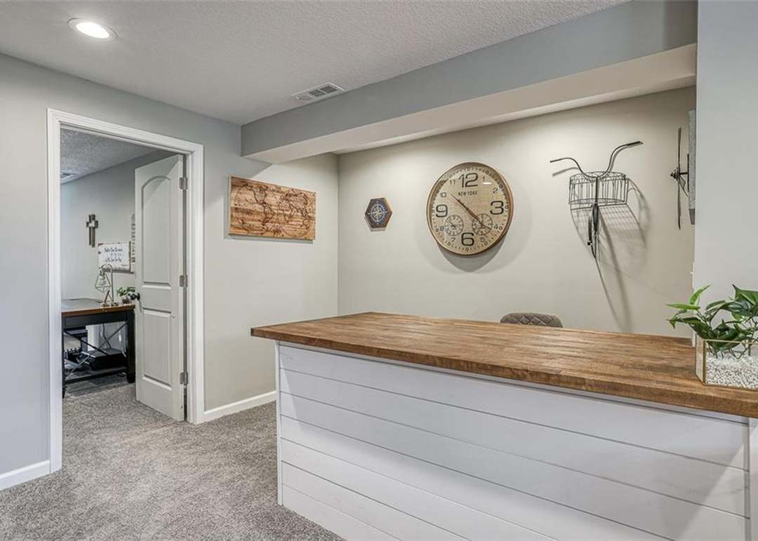 5417 N 102nd Street — photo 39