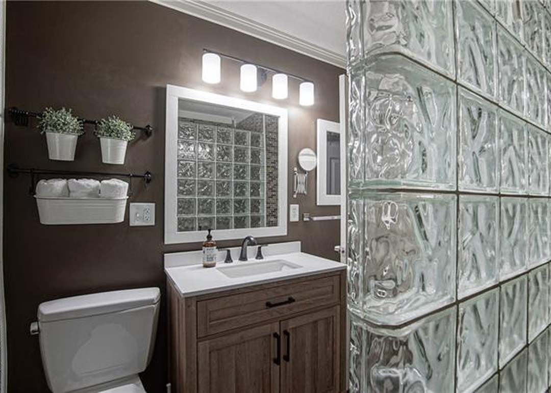 5417 W 76TH Terrace — photo 7