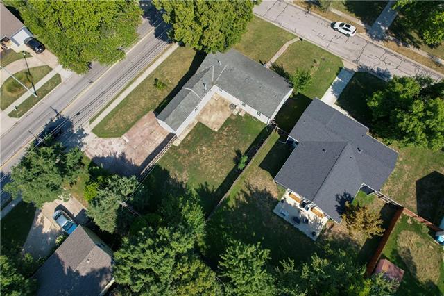 5417 W 76TH Terrace — photo 30