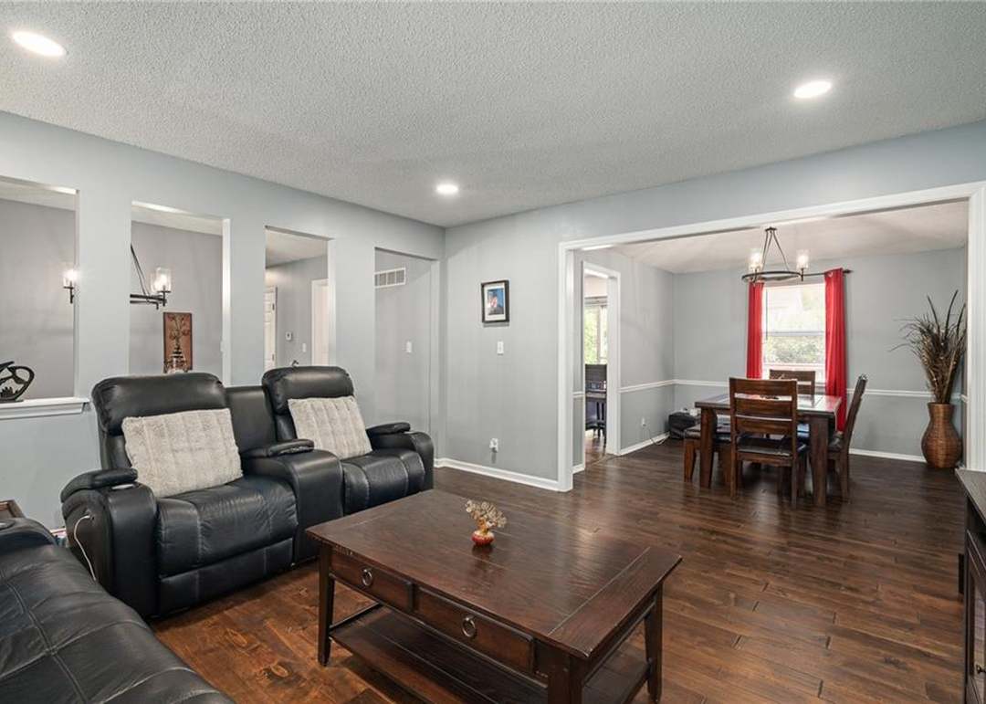 5424 Oliver Avenue — photo 19