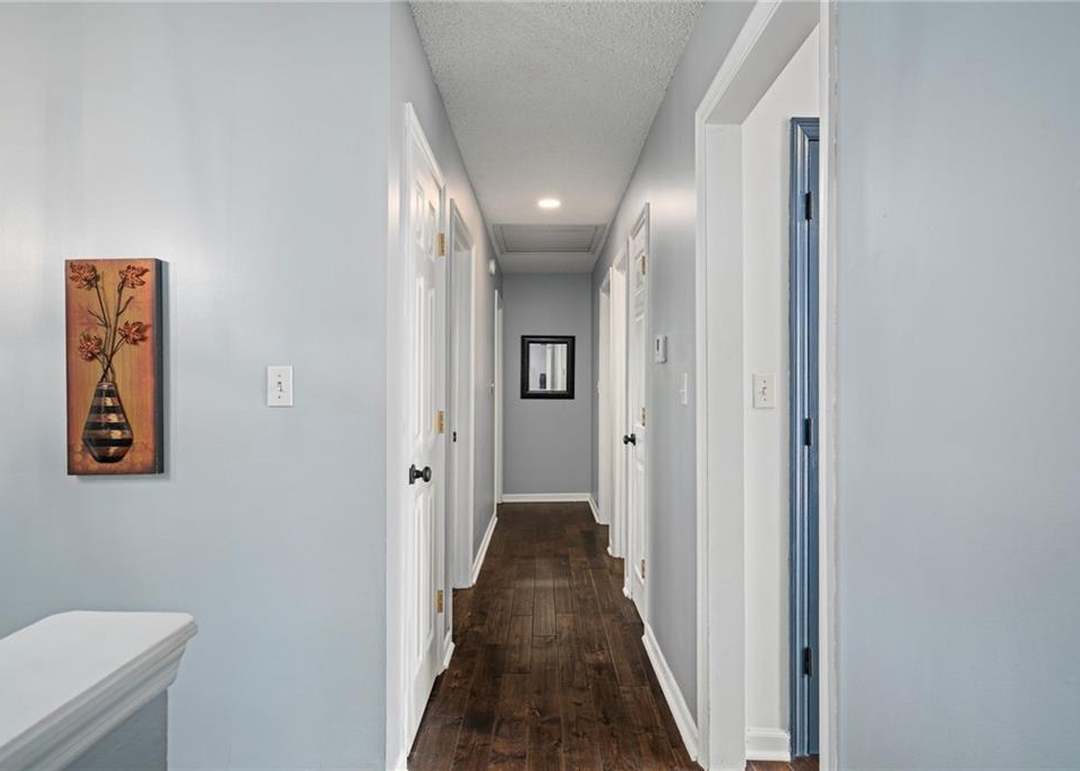 5424 Oliver Avenue — photo 28