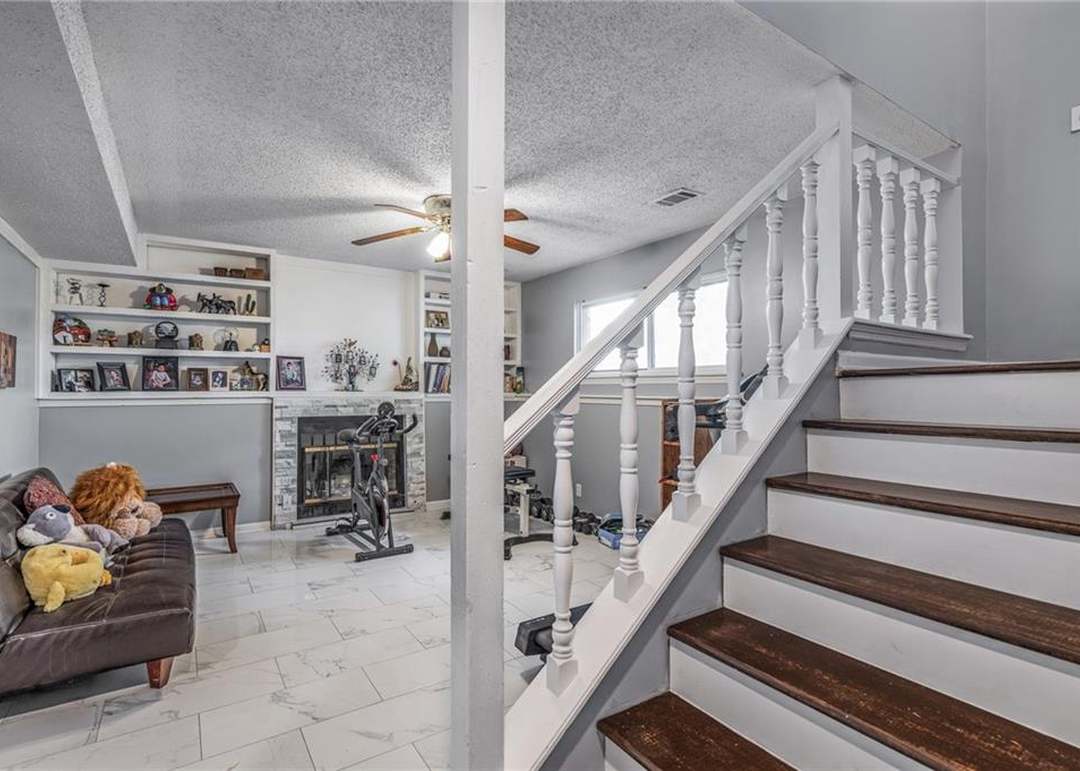 5424 Oliver Avenue — photo 35