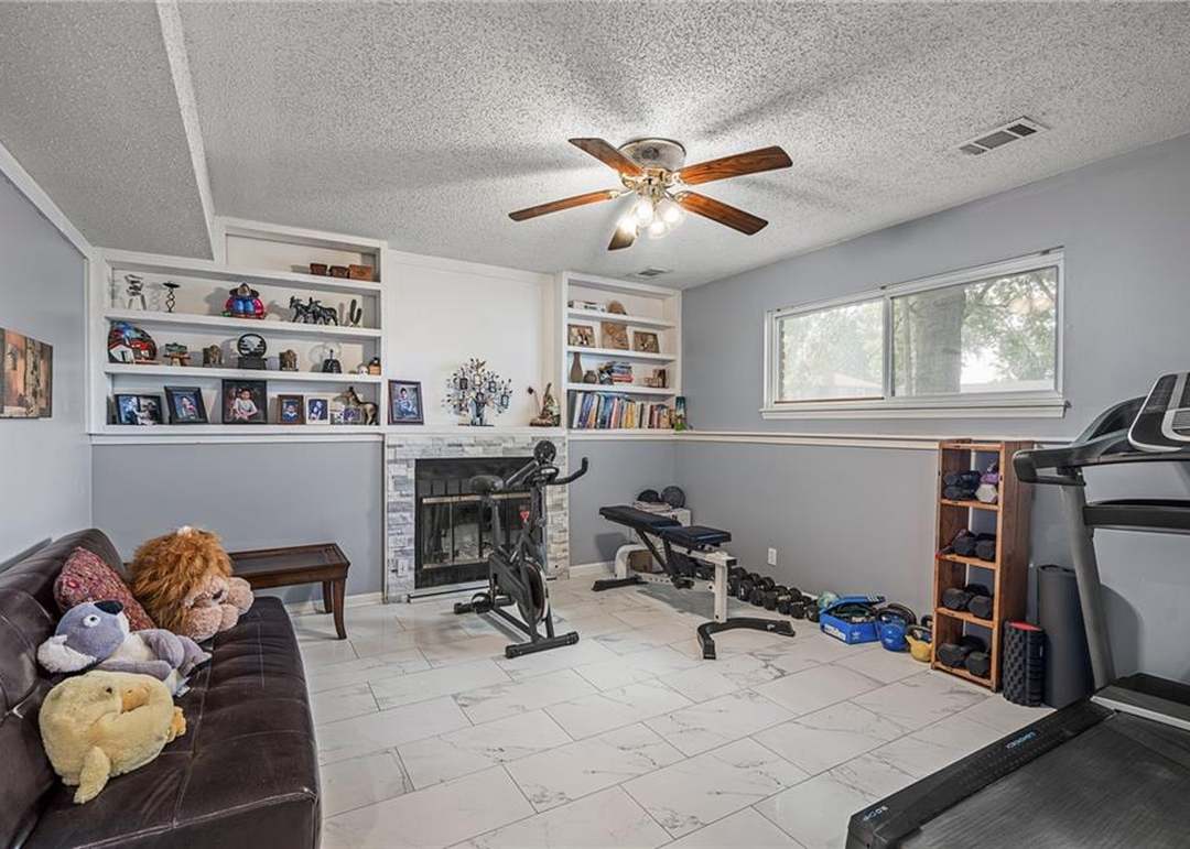 5424 Oliver Avenue — photo 36
