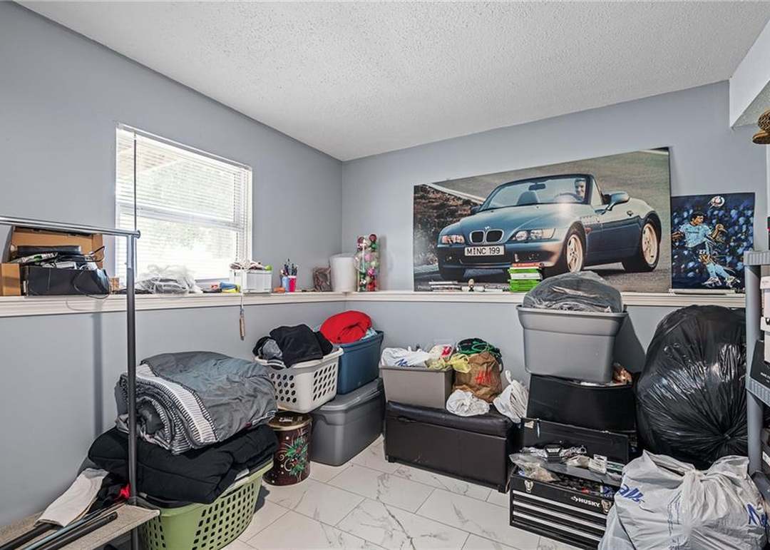 5424 Oliver Avenue — photo 40