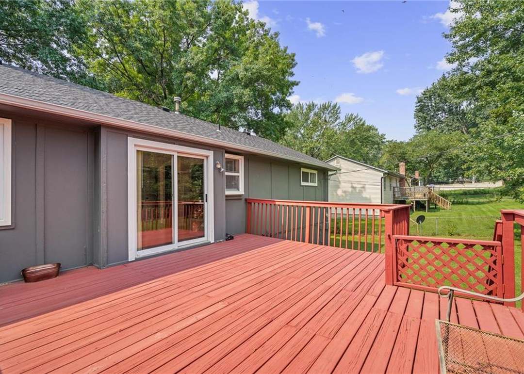 5424 Oliver Avenue — photo 43