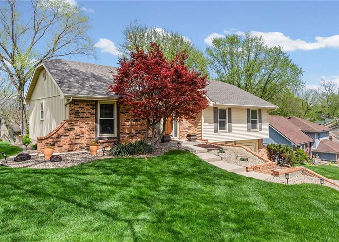 5510 NW Raintree Drive — photo 9