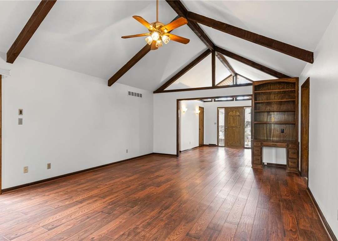 5510 NW Raintree Drive — photo 13