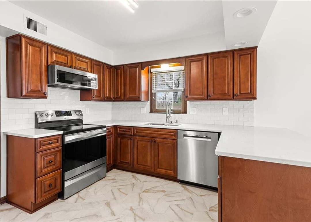 5510 NW Raintree Drive — photo 19