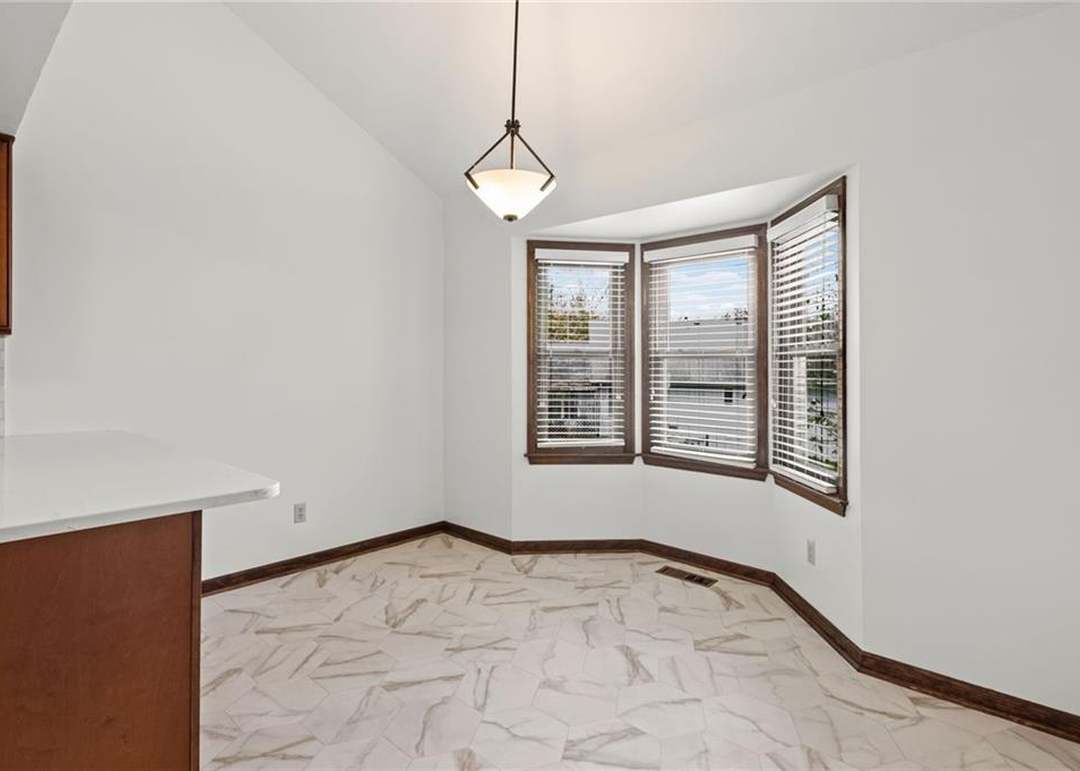 5510 NW Raintree Drive — photo 21