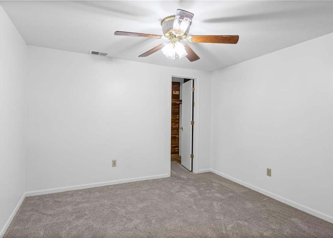 5510 NW Raintree Drive — photo 37