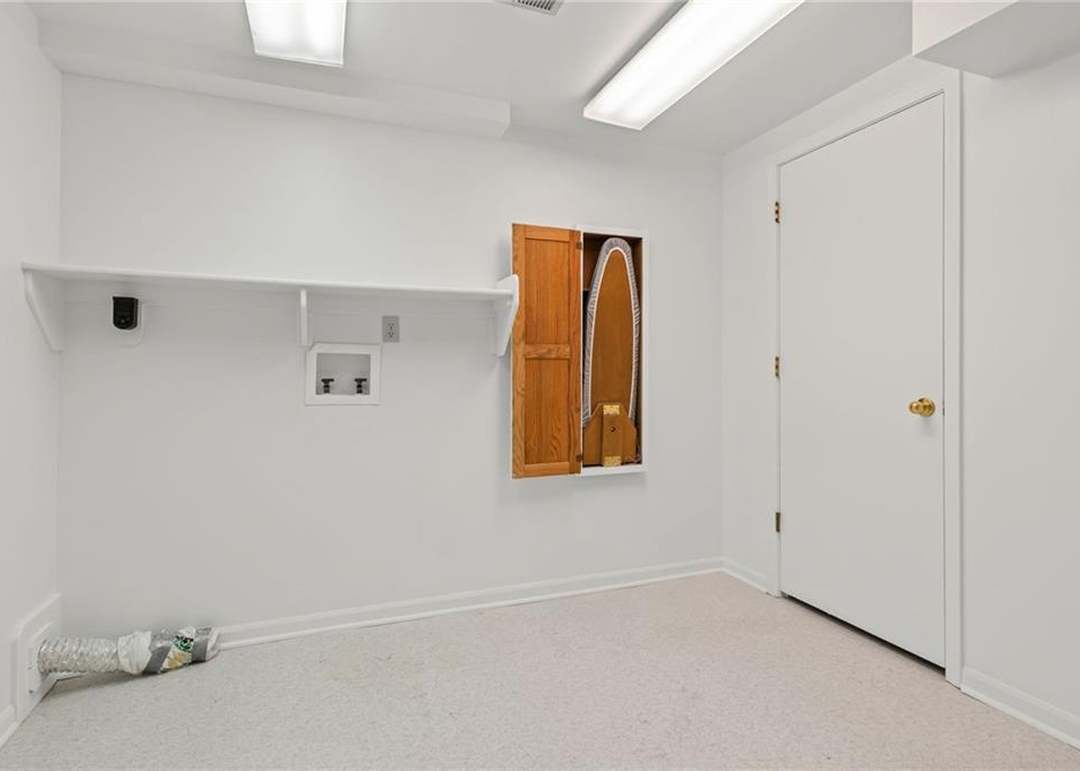 5510 NW Raintree Drive — photo 42