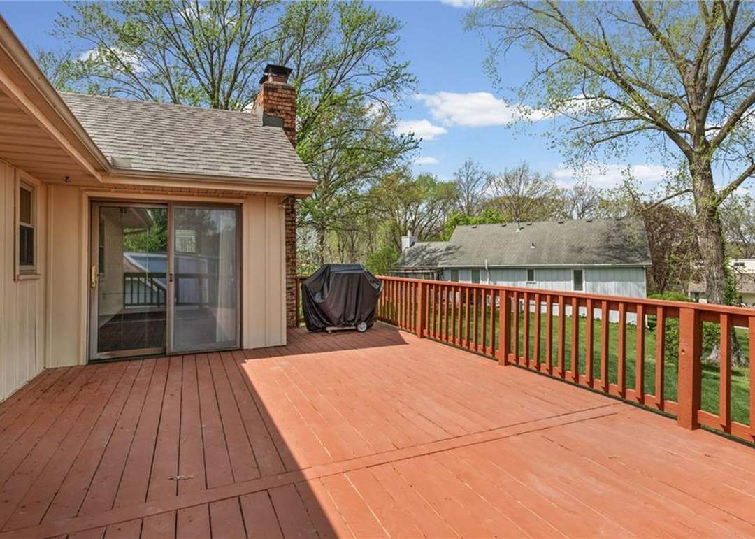 5510 NW Raintree Drive — photo 47