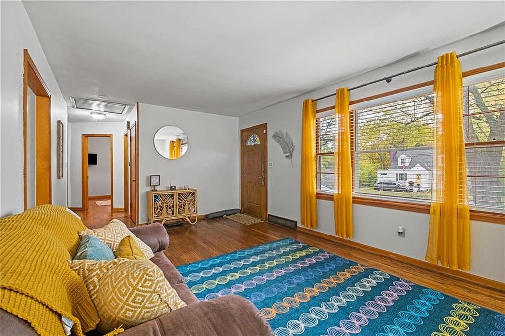 5511 Flint Street — photo 7