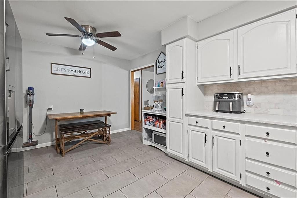 5511 Flint Street — photo 14