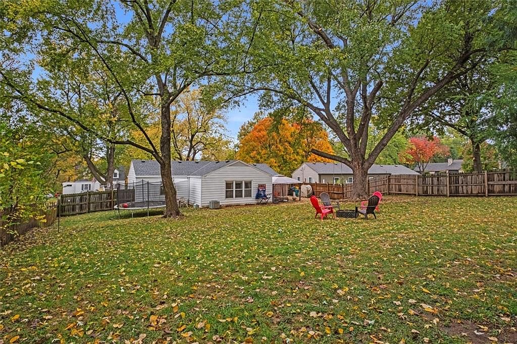 5511 Flint Street — photo 28