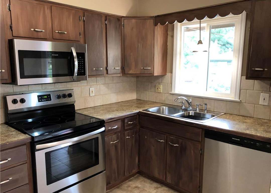 5526 N Woodland Avenue — photo 12