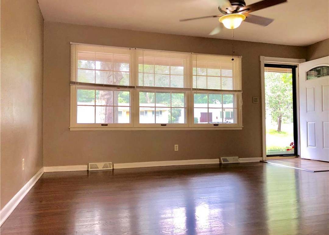 5526 N Woodland Avenue — photo 17