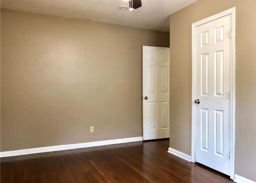 5526 N Woodland Avenue — photo 22