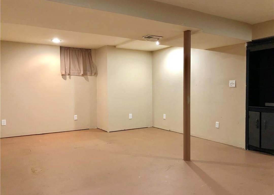 5526 N Woodland Avenue — photo 32